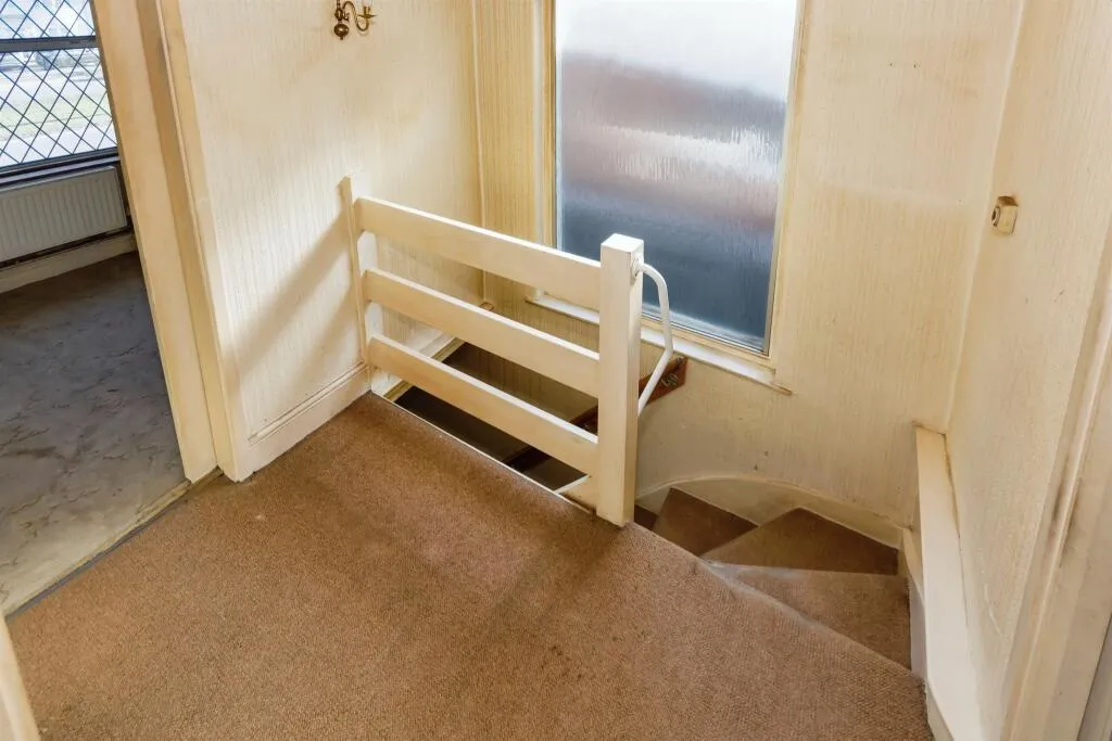 3 bed Semi-Detached