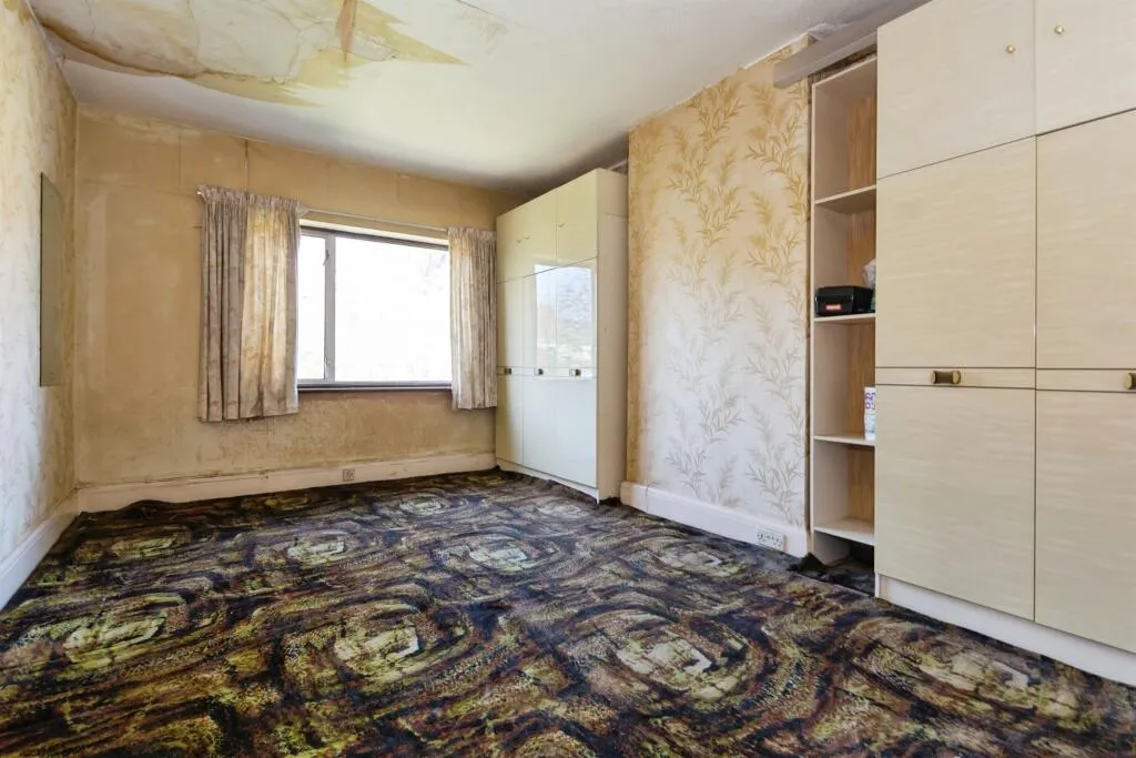 3 bed Semi-Detached