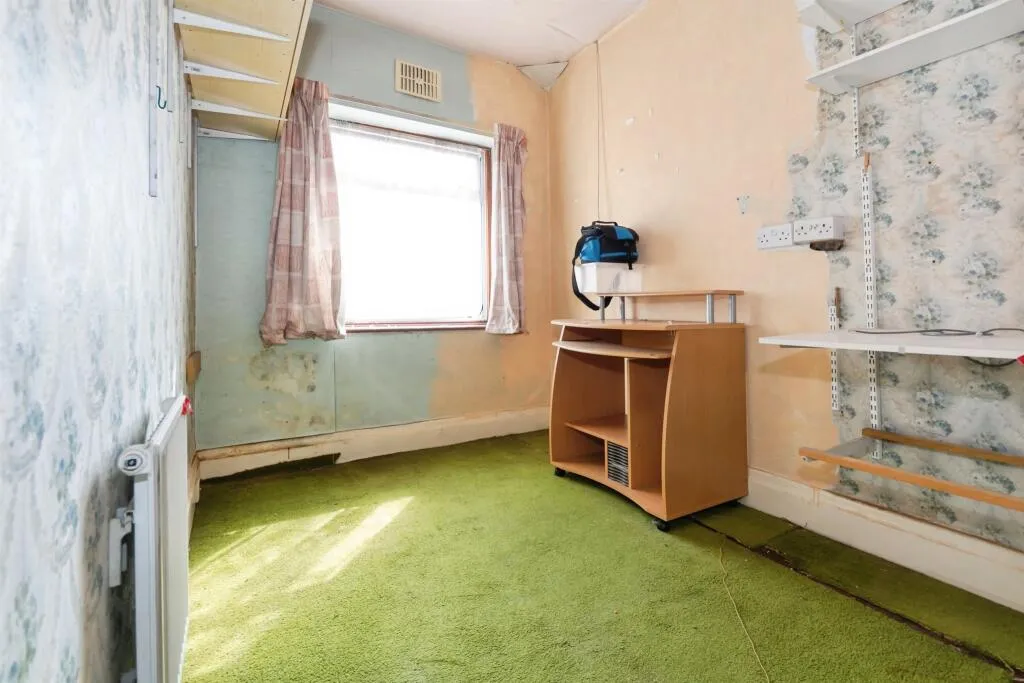 3 bed Semi-Detached