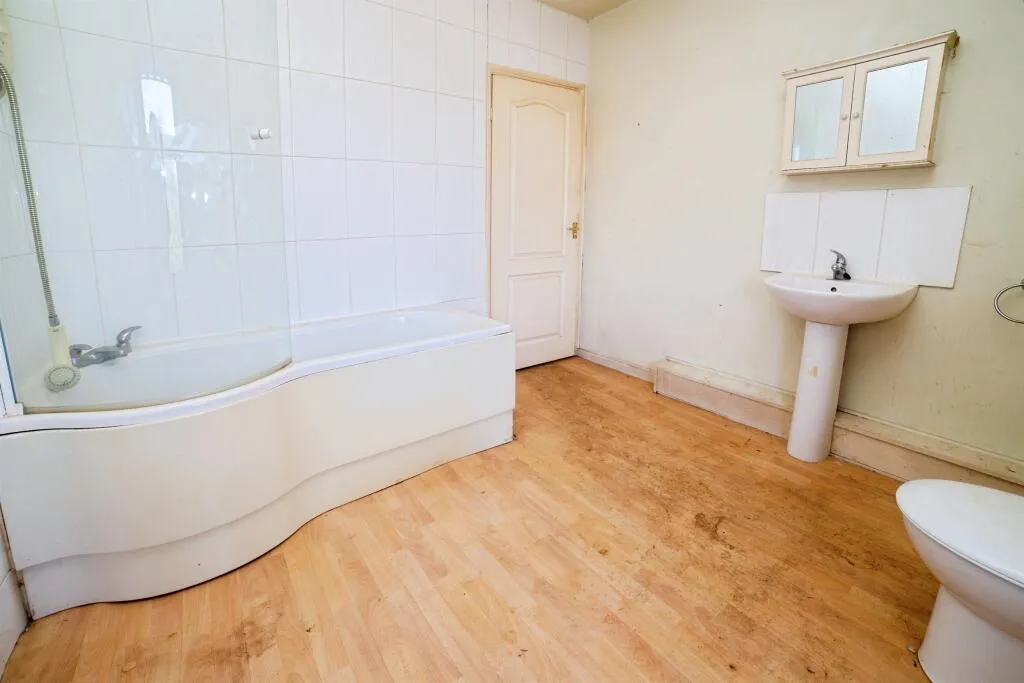 2 bed Terraced