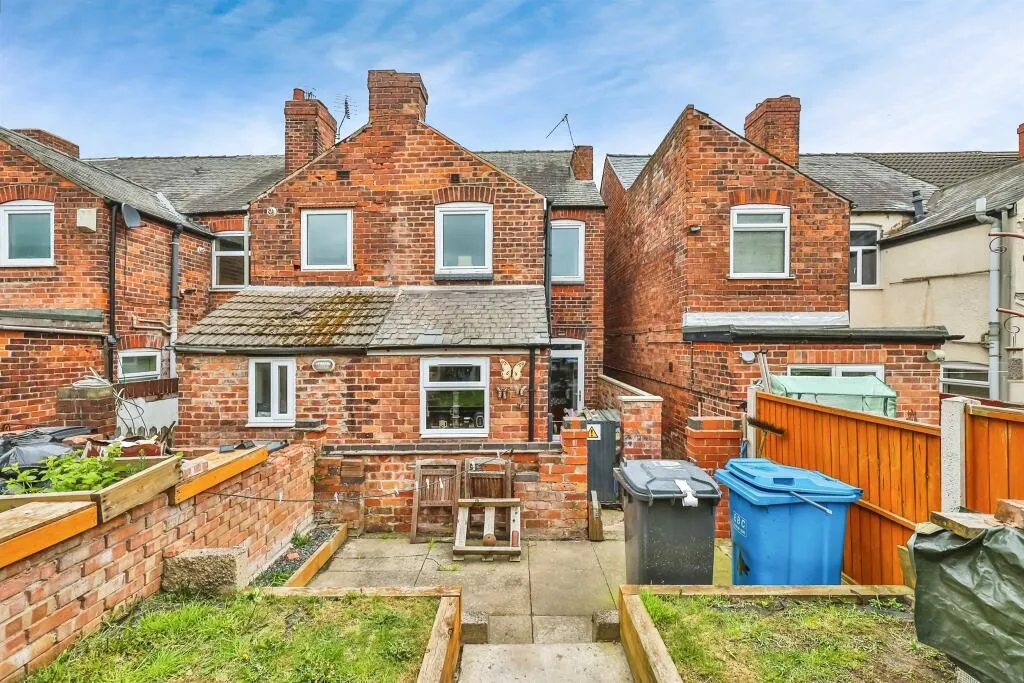 2 bed Semi-Detached