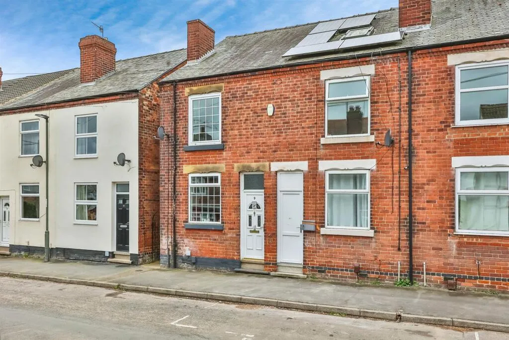 2 bed Semi-Detached