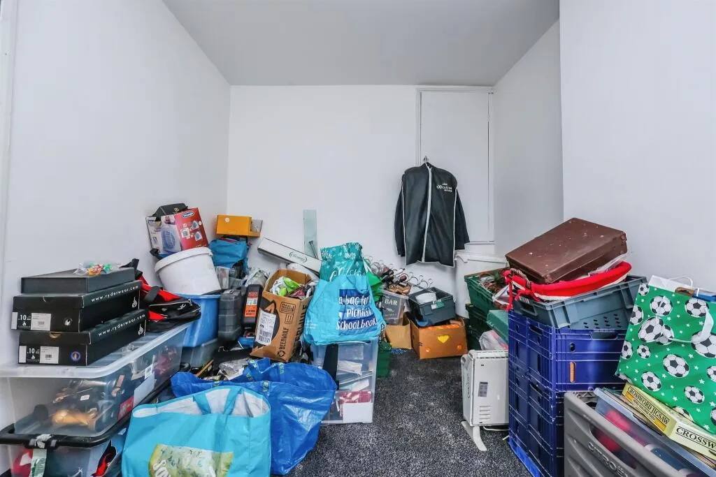 2 bed Semi-Detached