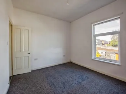 2 bed End of Terrace