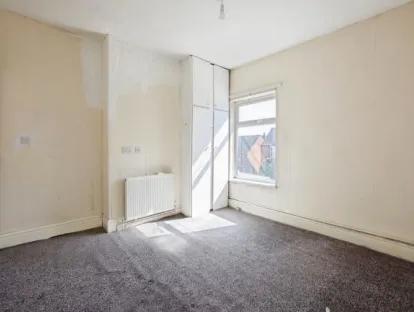 2 bed End of Terrace