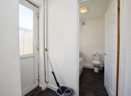 2 bed End of Terrace