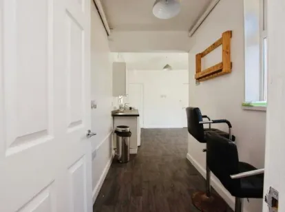 2 bed End of Terrace
