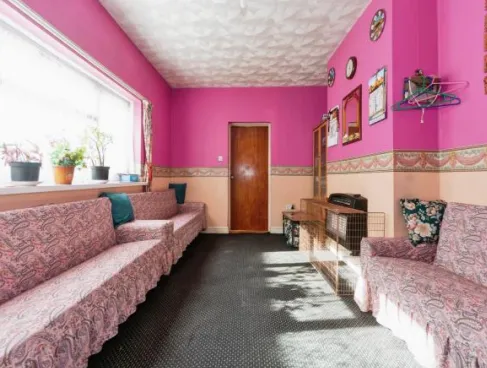 5 bed Semi-Detached