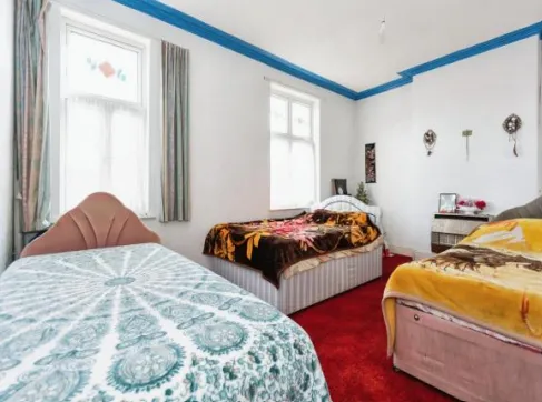 5 bed Semi-Detached