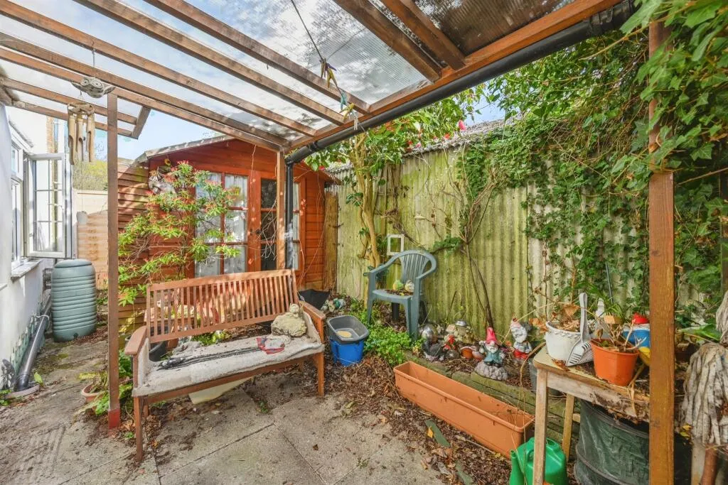 3 bed Semi-Detached