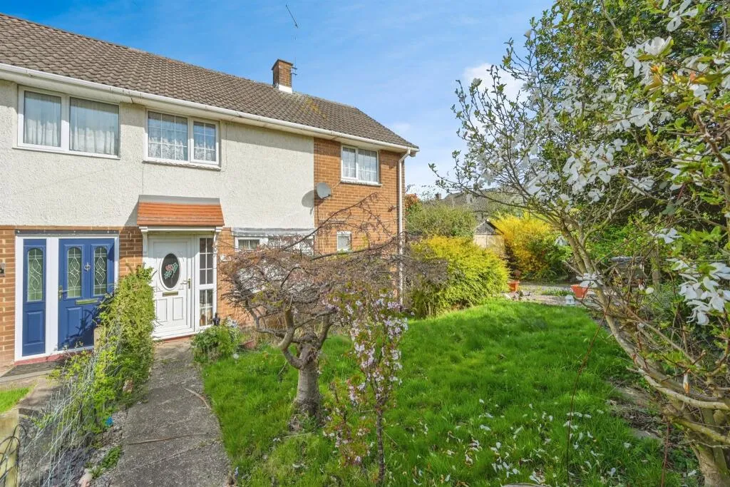 3 bed Semi-Detached