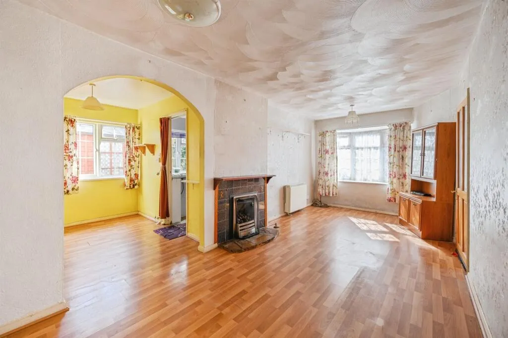 3 bed Semi-Detached