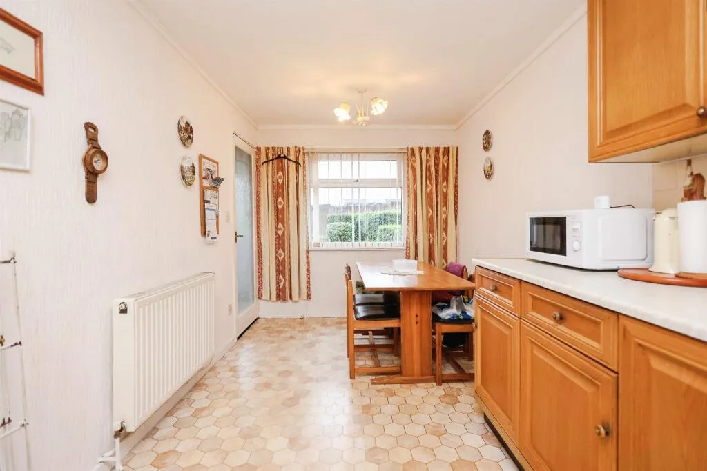 3 bed Terraced