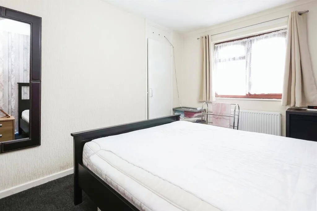 3 bed Terraced
