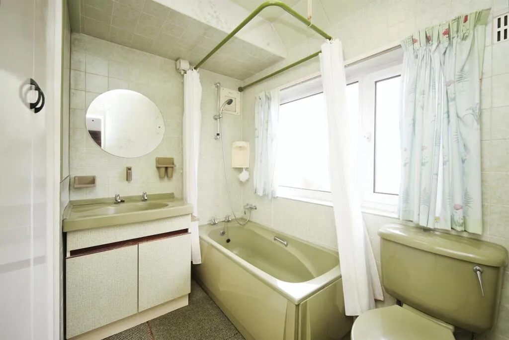 3 bed Semi-Detached