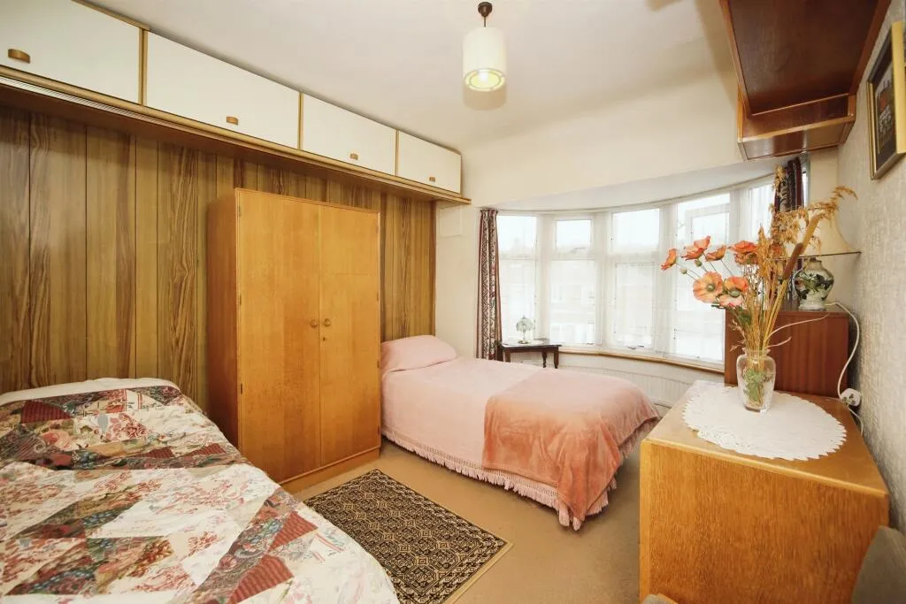 3 bed Semi-Detached