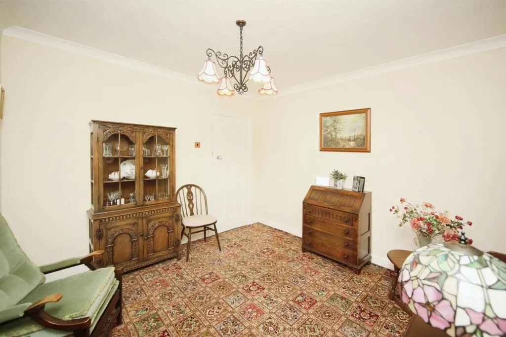 3 bed Semi-Detached