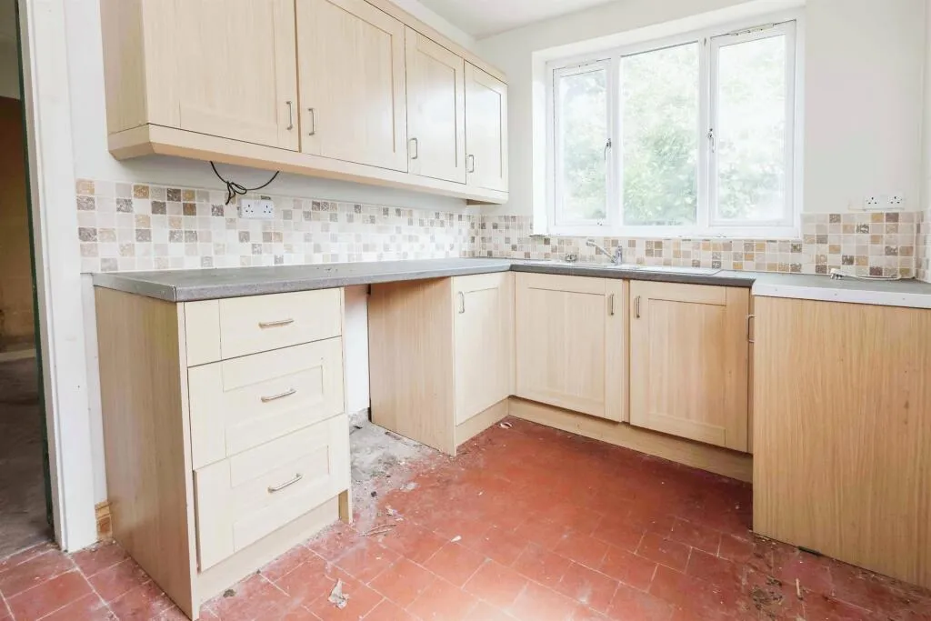 3 bed Semi-Detached