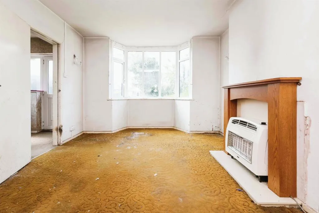 3 bed Semi-Detached