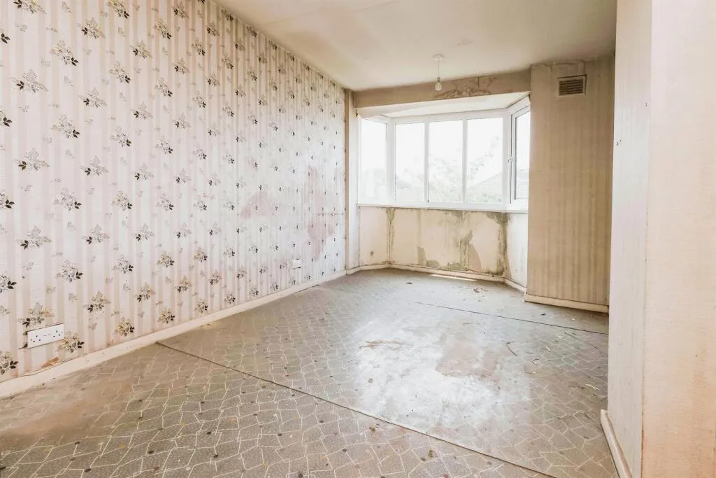 3 bed Semi-Detached