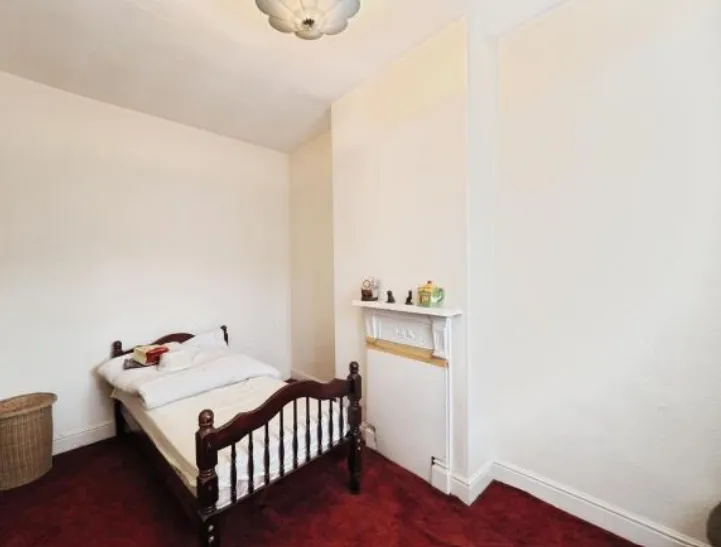 3 bed Terraced