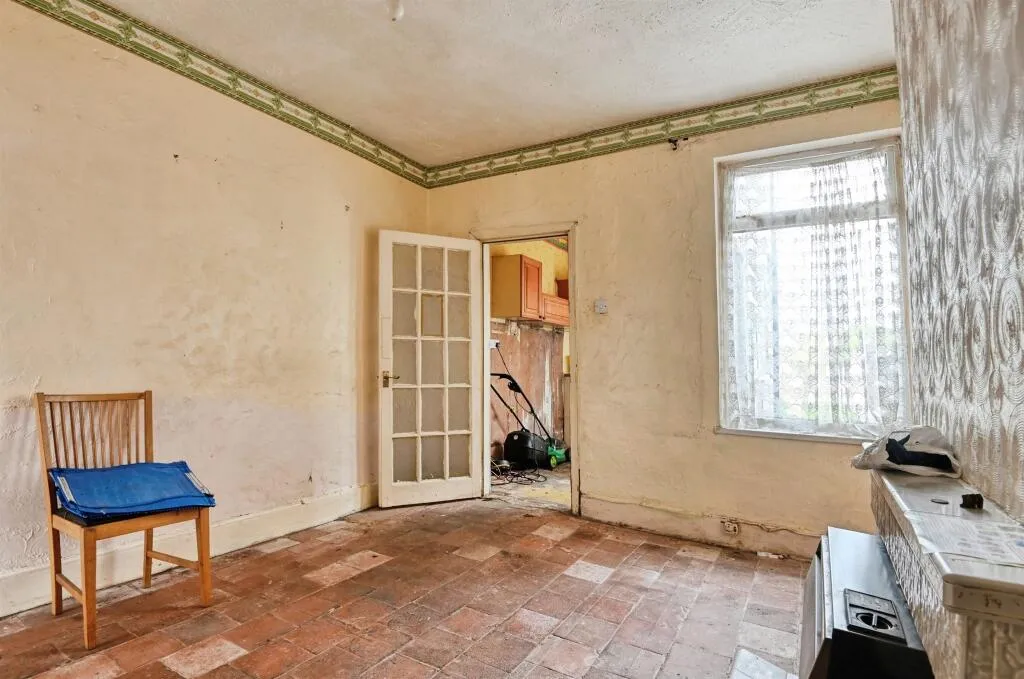 3 bed Terraced