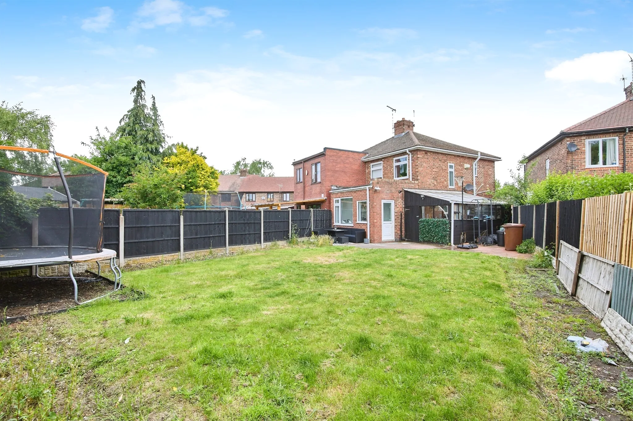 3 bed Semi-Detached