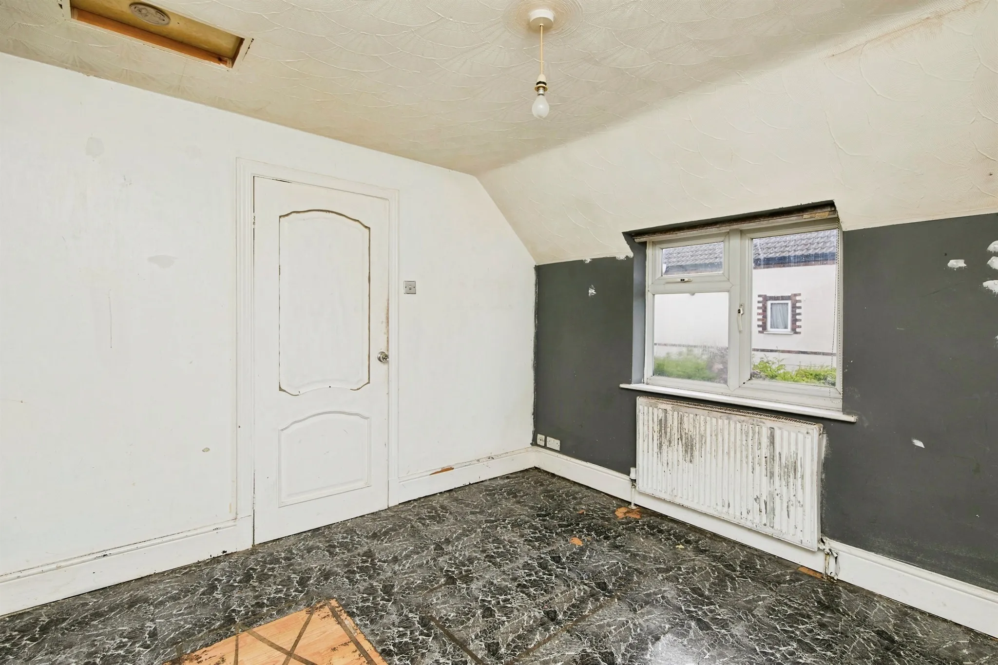 4 bed End of Terrace