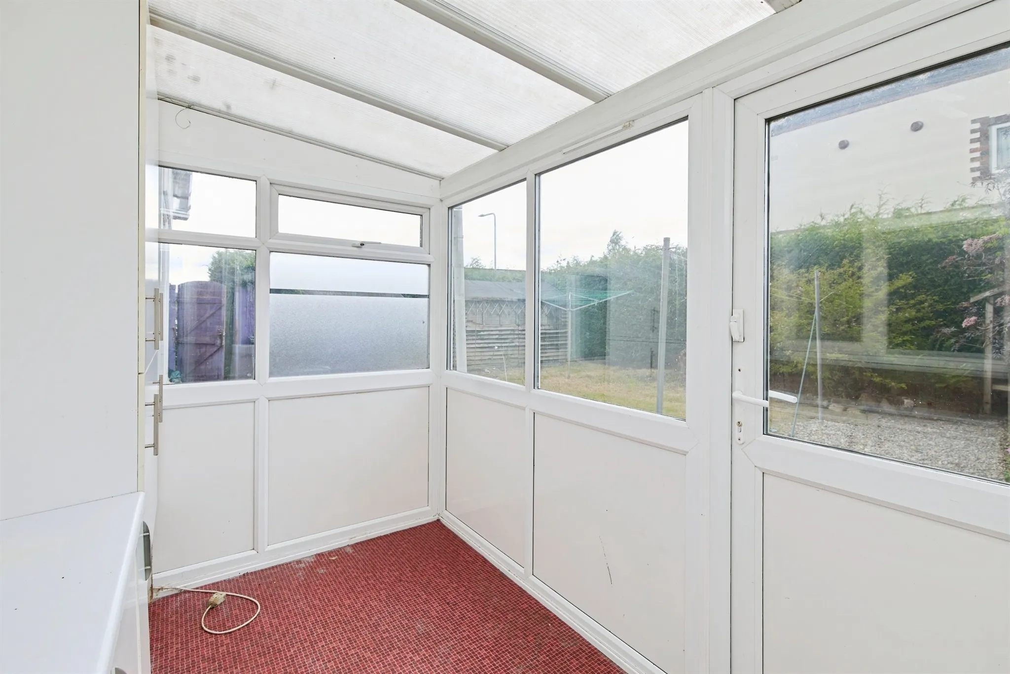 4 bed End of Terrace