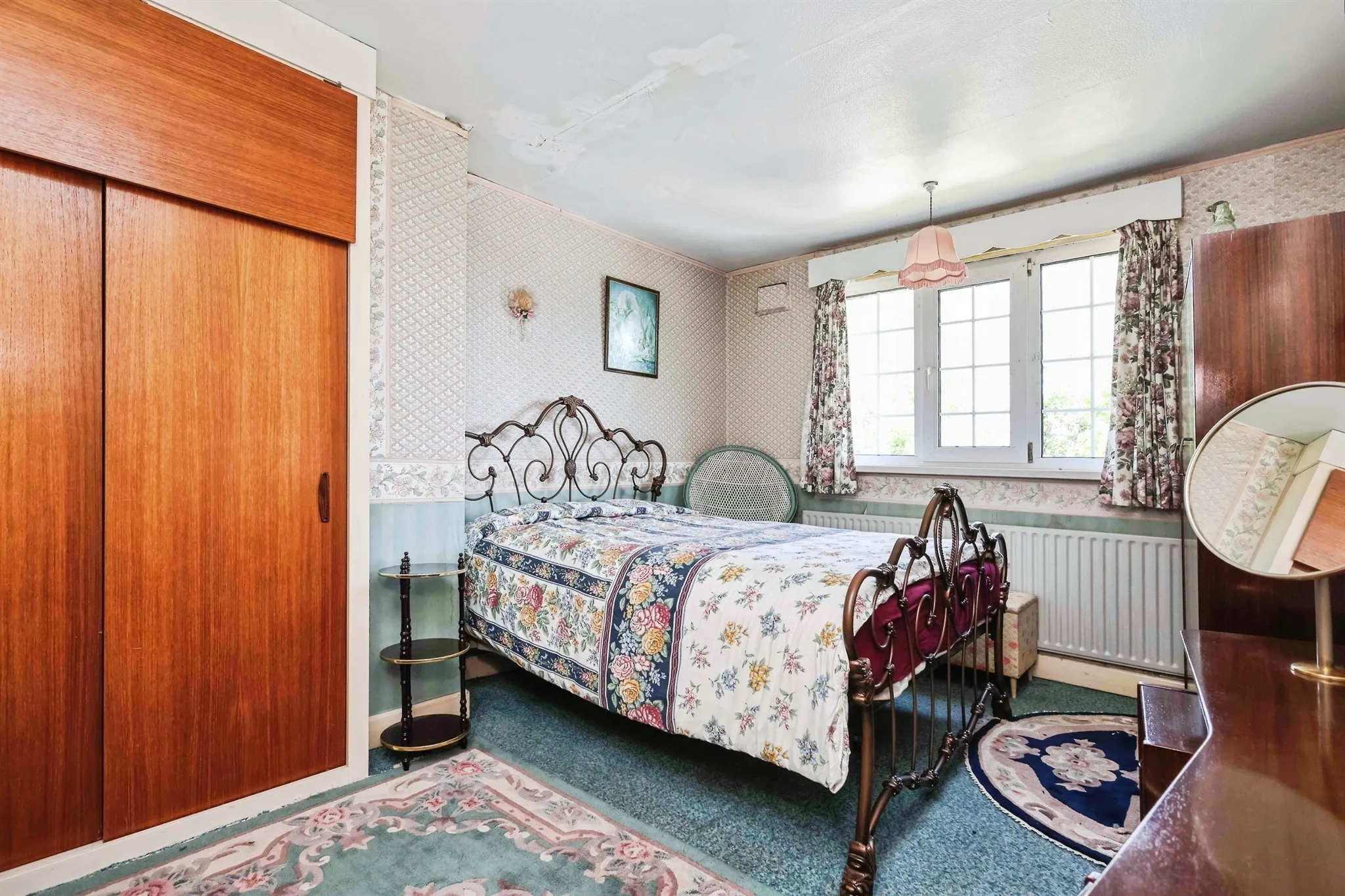 3 bed Semi-Detached