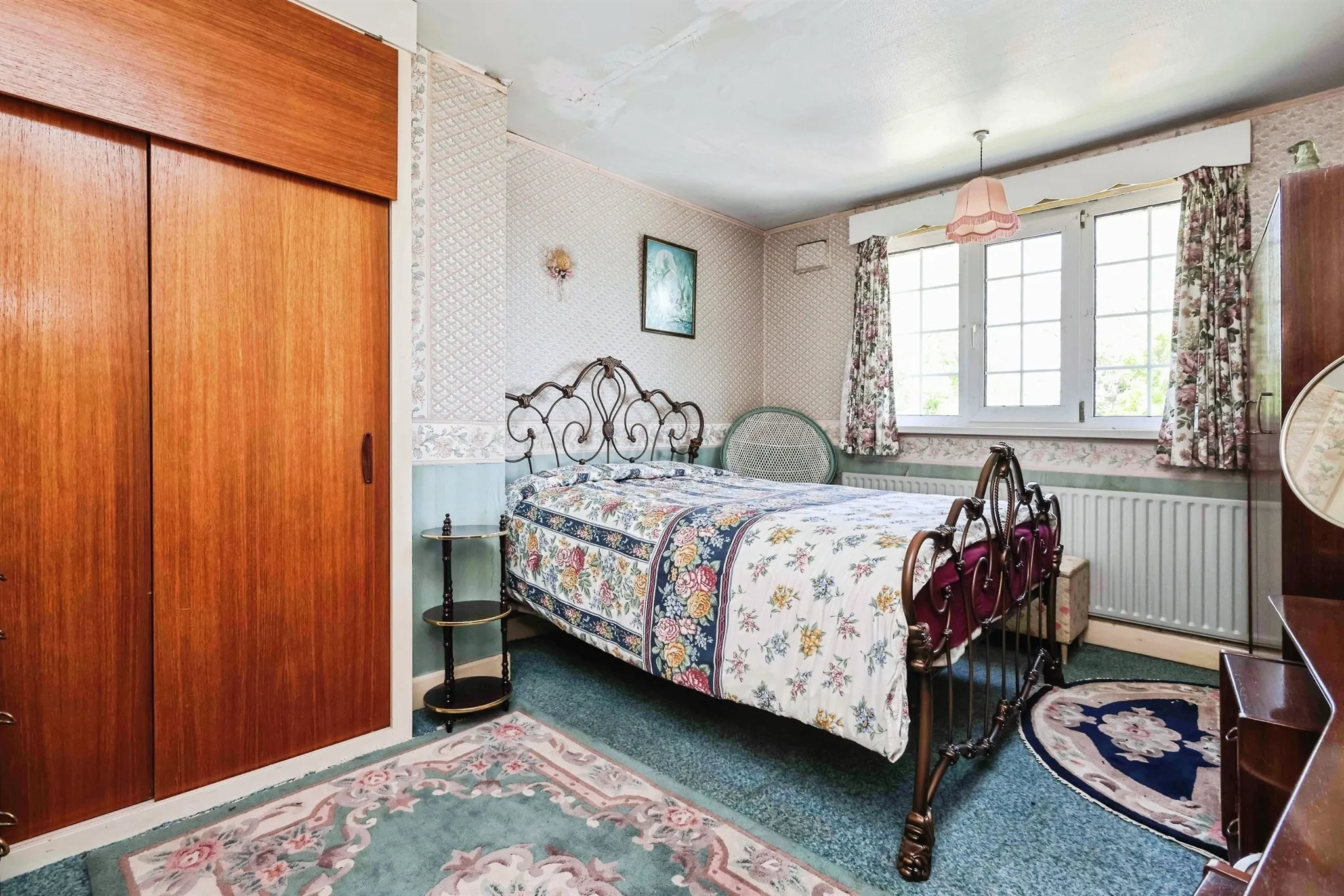 3 bed Semi-Detached