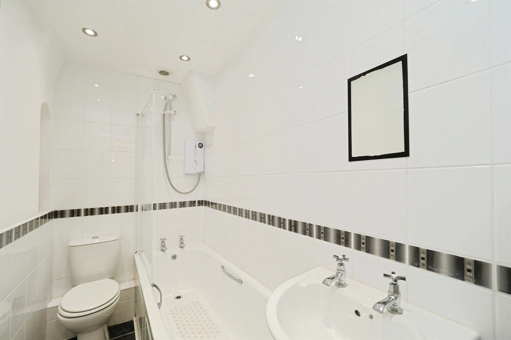 2 bed End of Terrace
