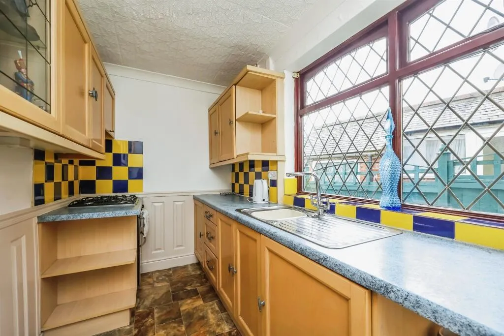 2 bed Terraced