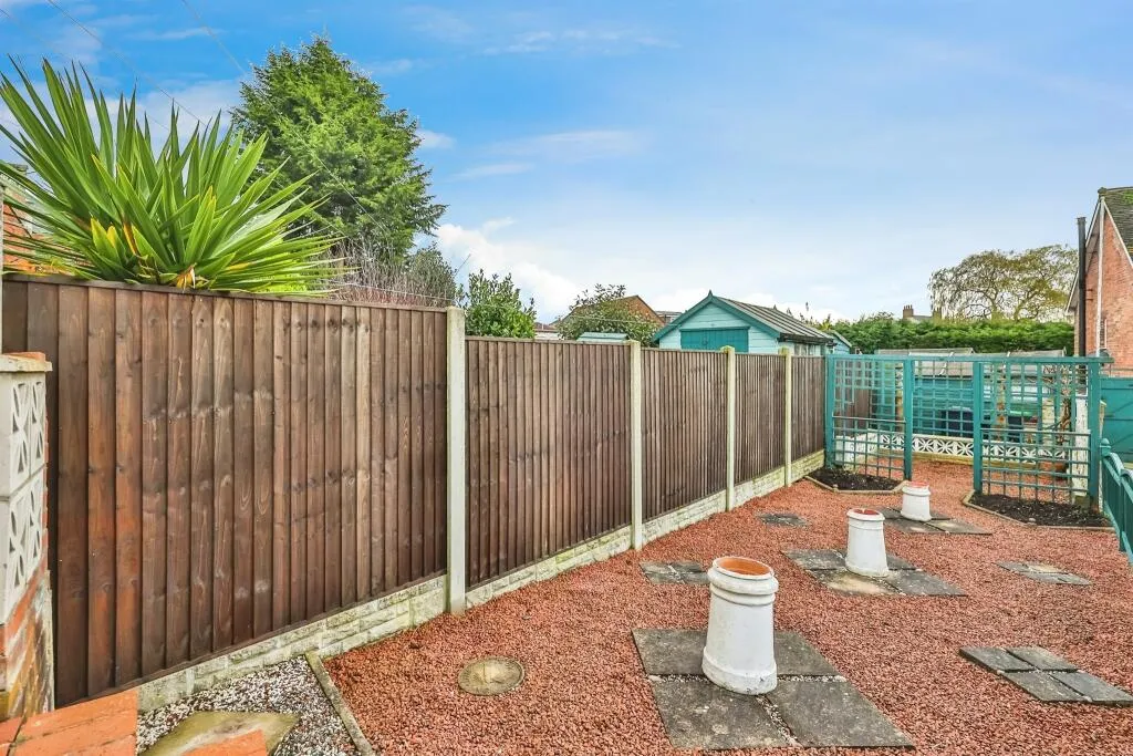 2 bed Terraced