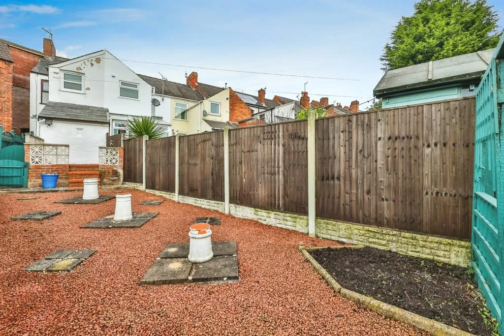 2 bed Terraced
