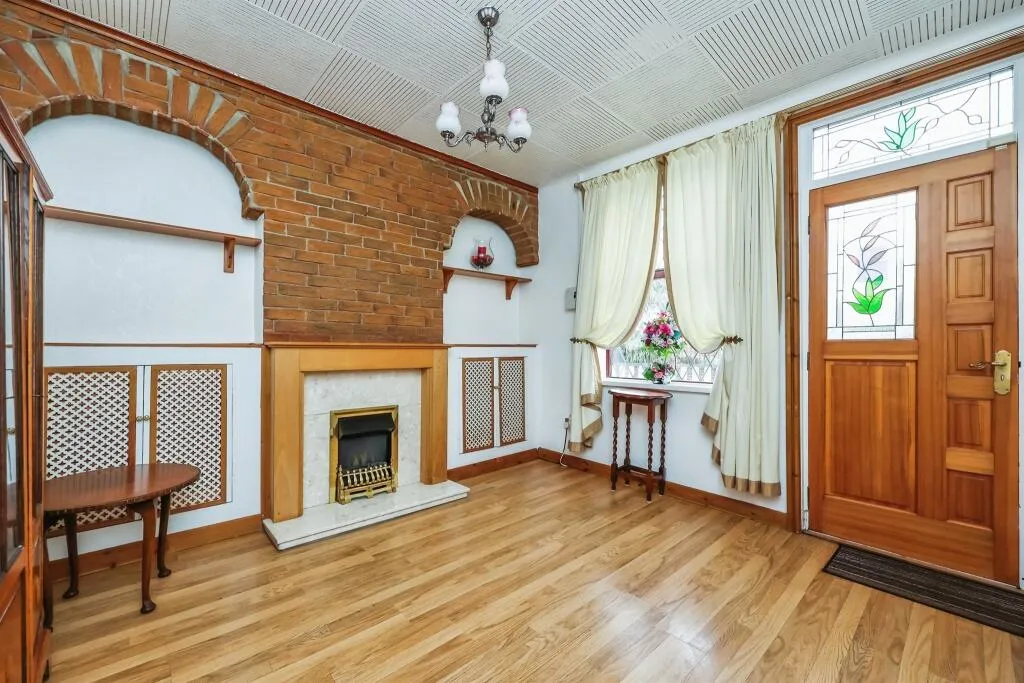 2 bed Terraced