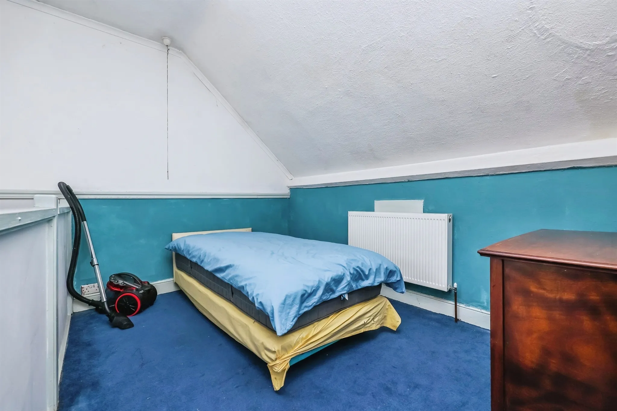 3 bed Terraced