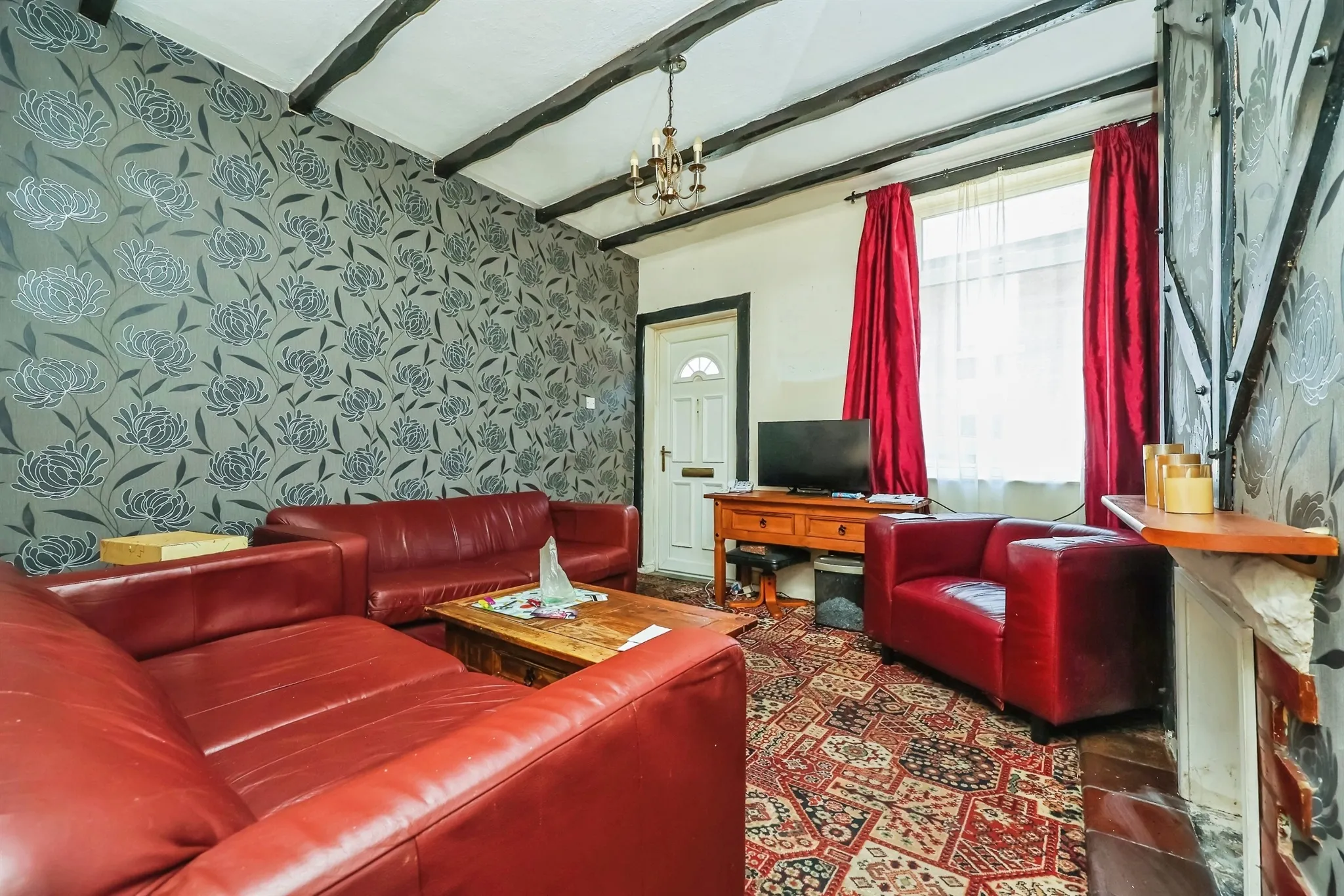3 bed Terraced