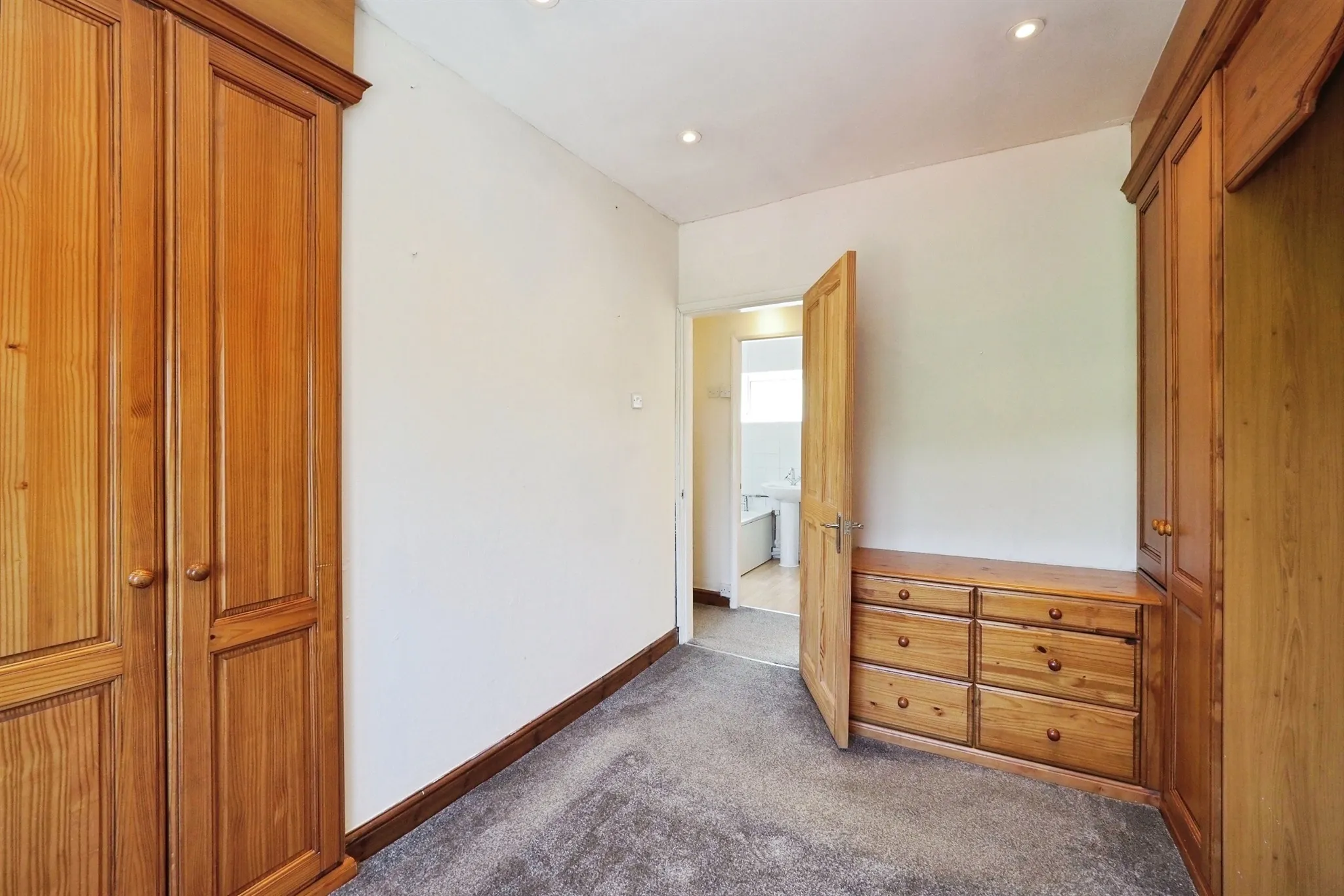 2 bed Terraced