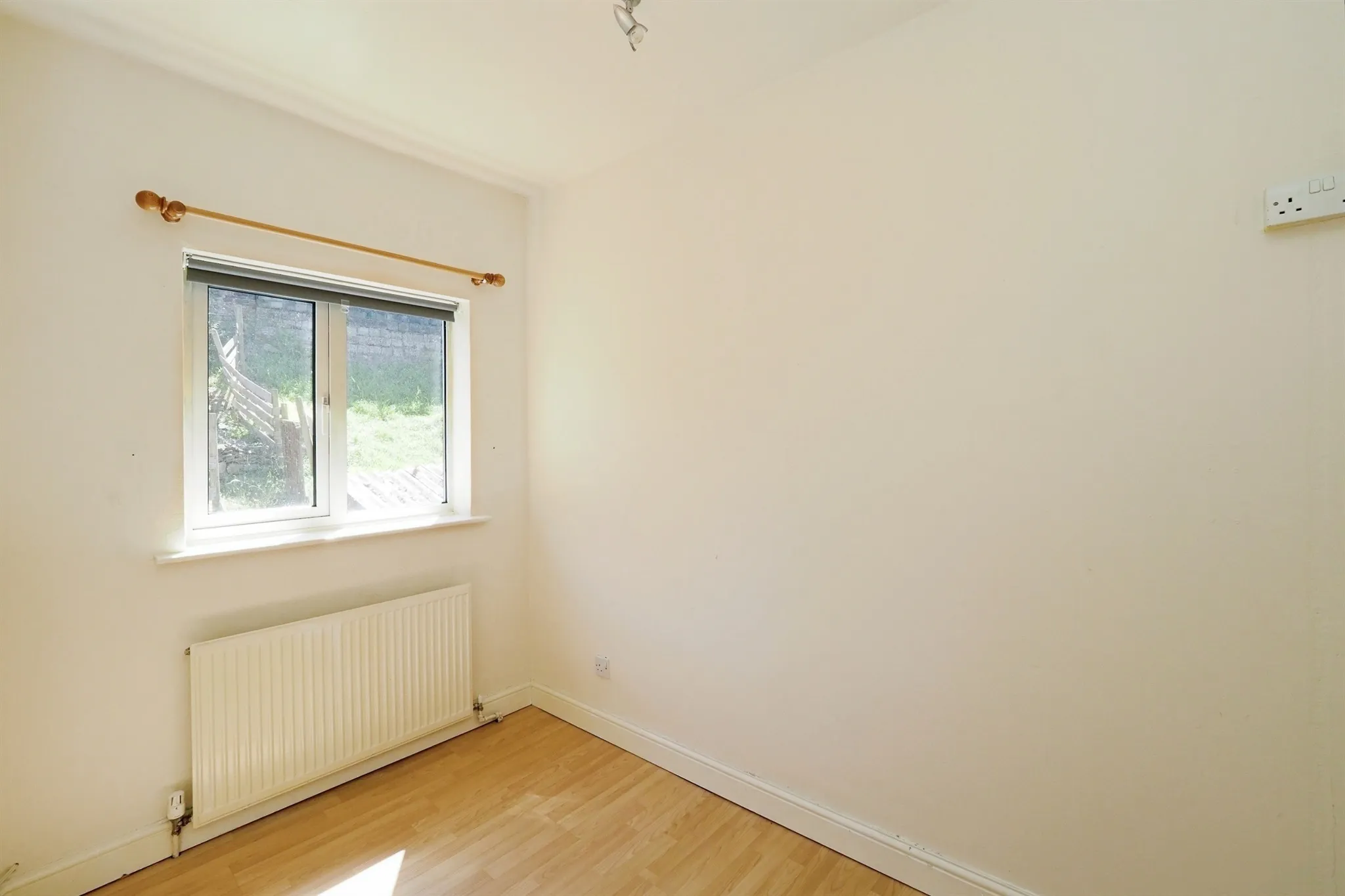 2 bed Terraced