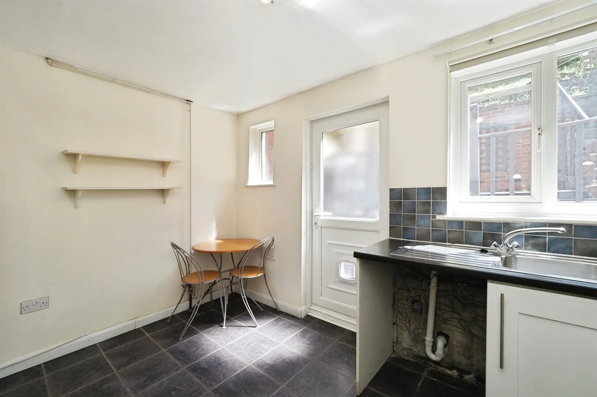 2 bed Terraced