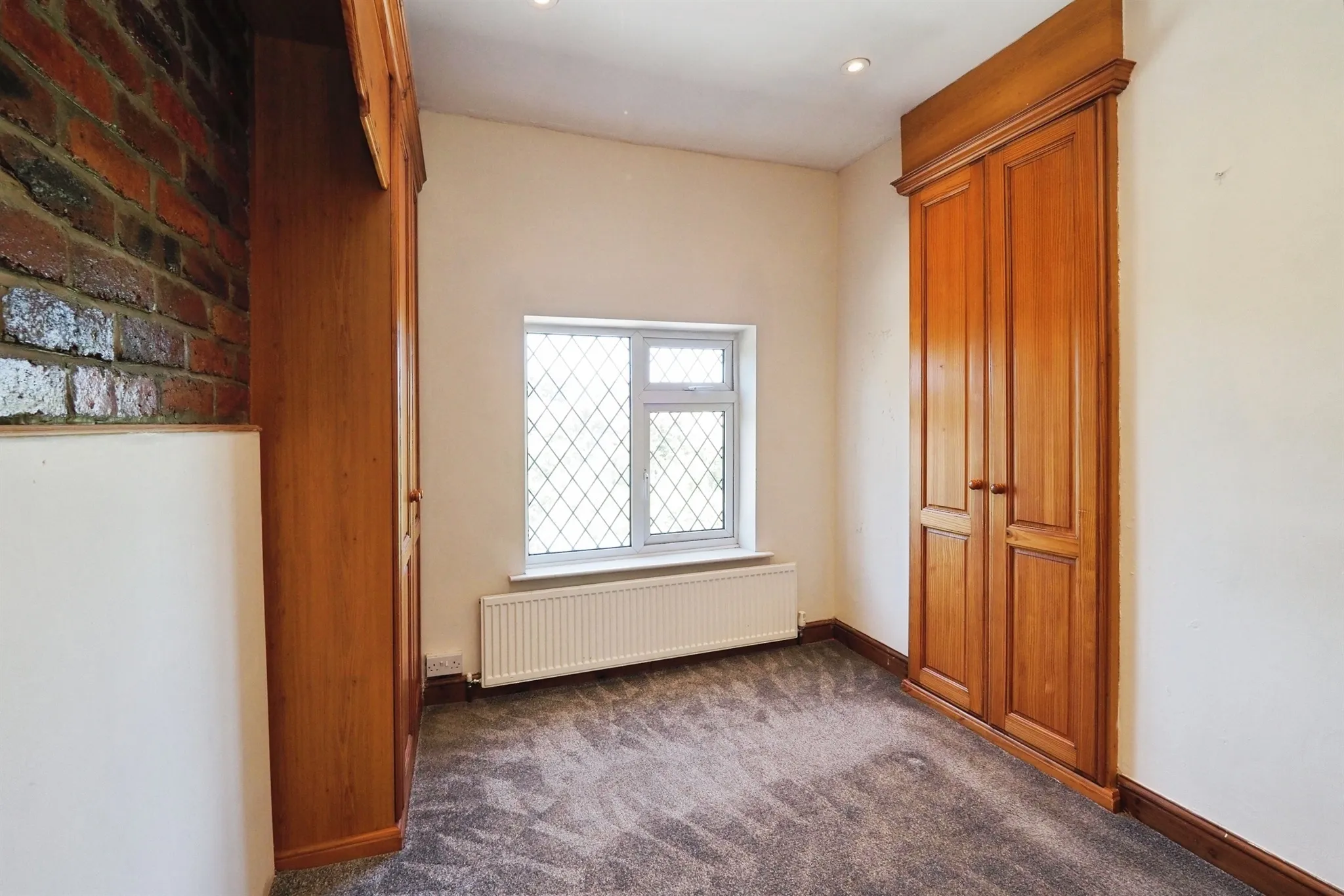 2 bed Terraced