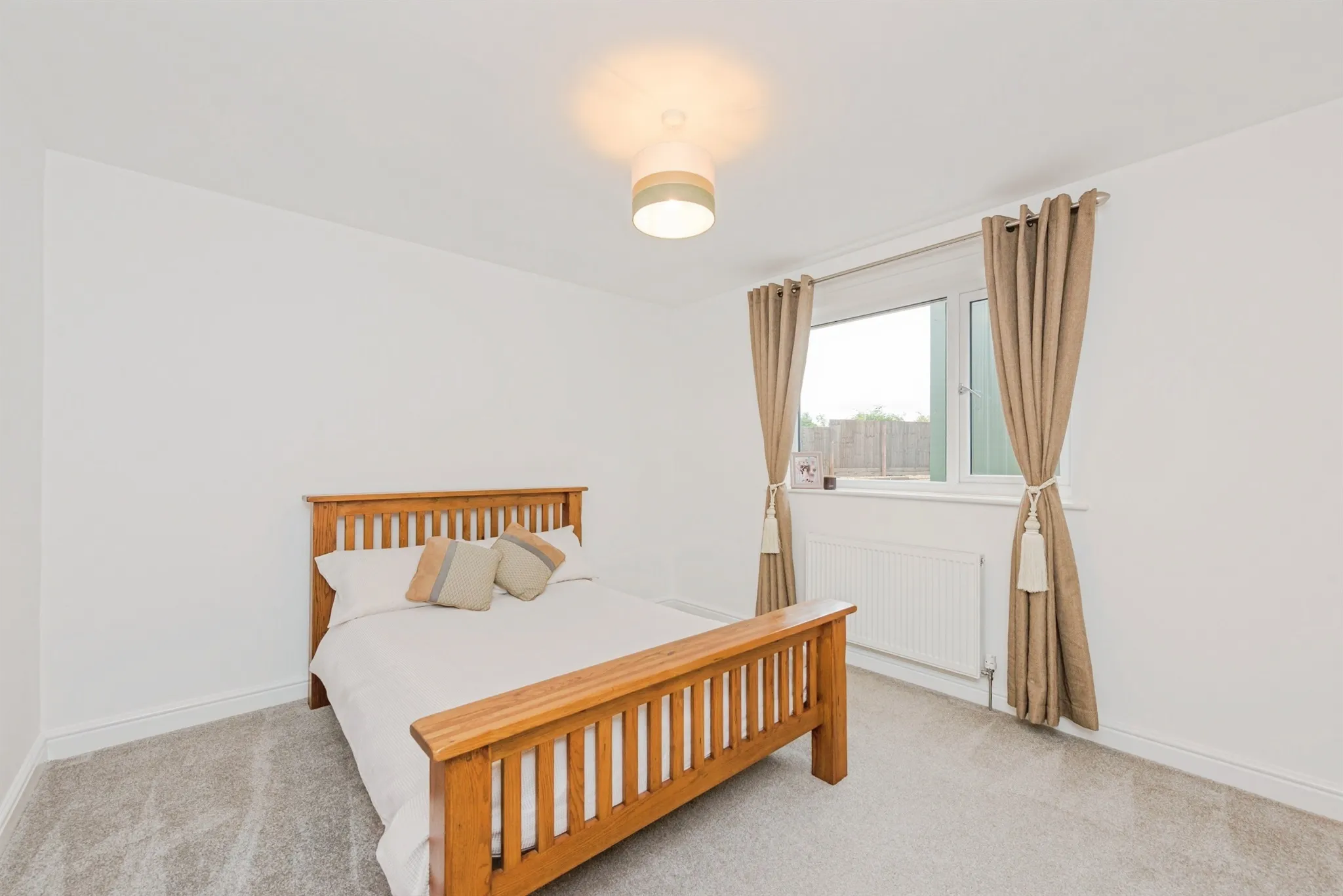 4 bed Detached