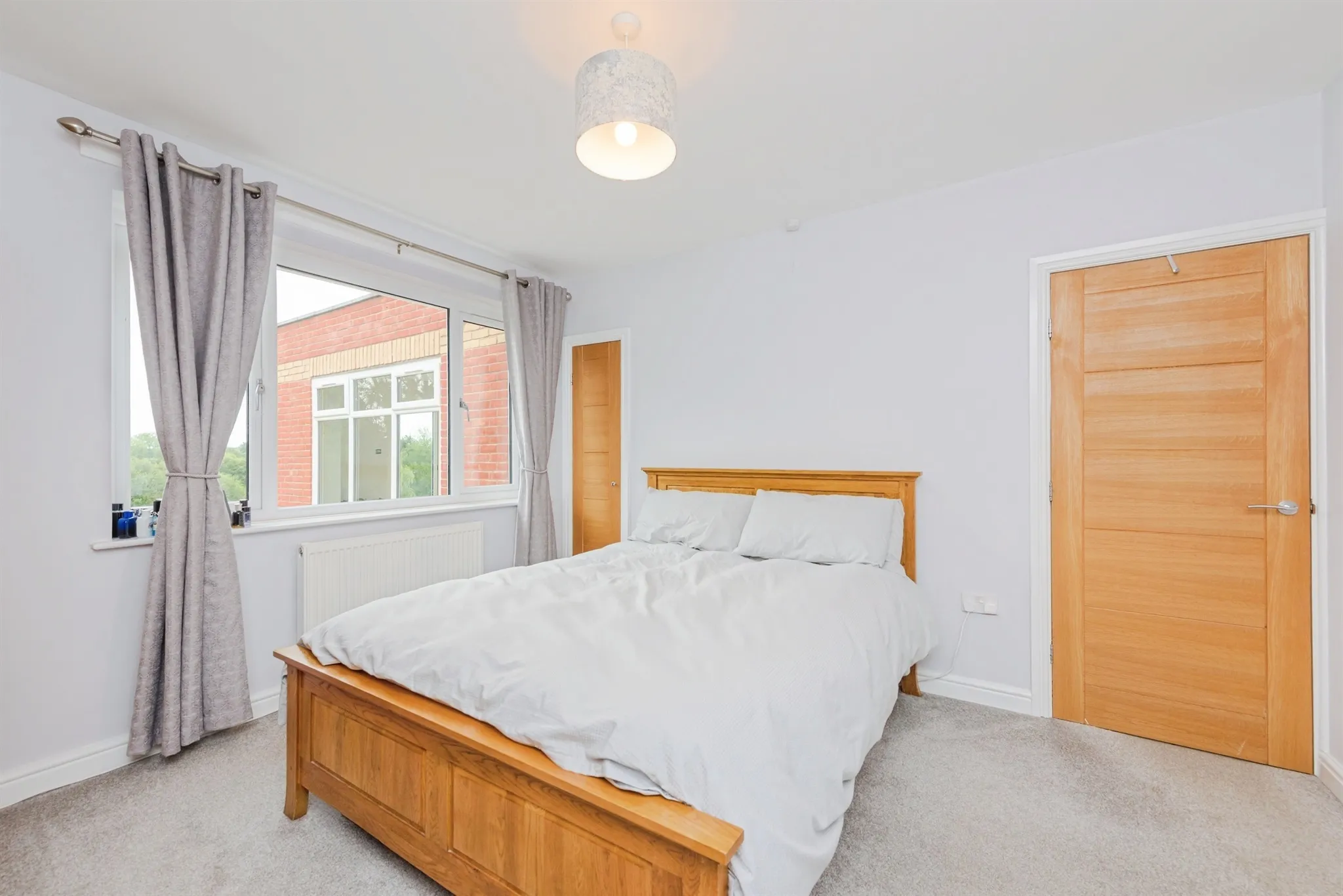 4 bed Detached