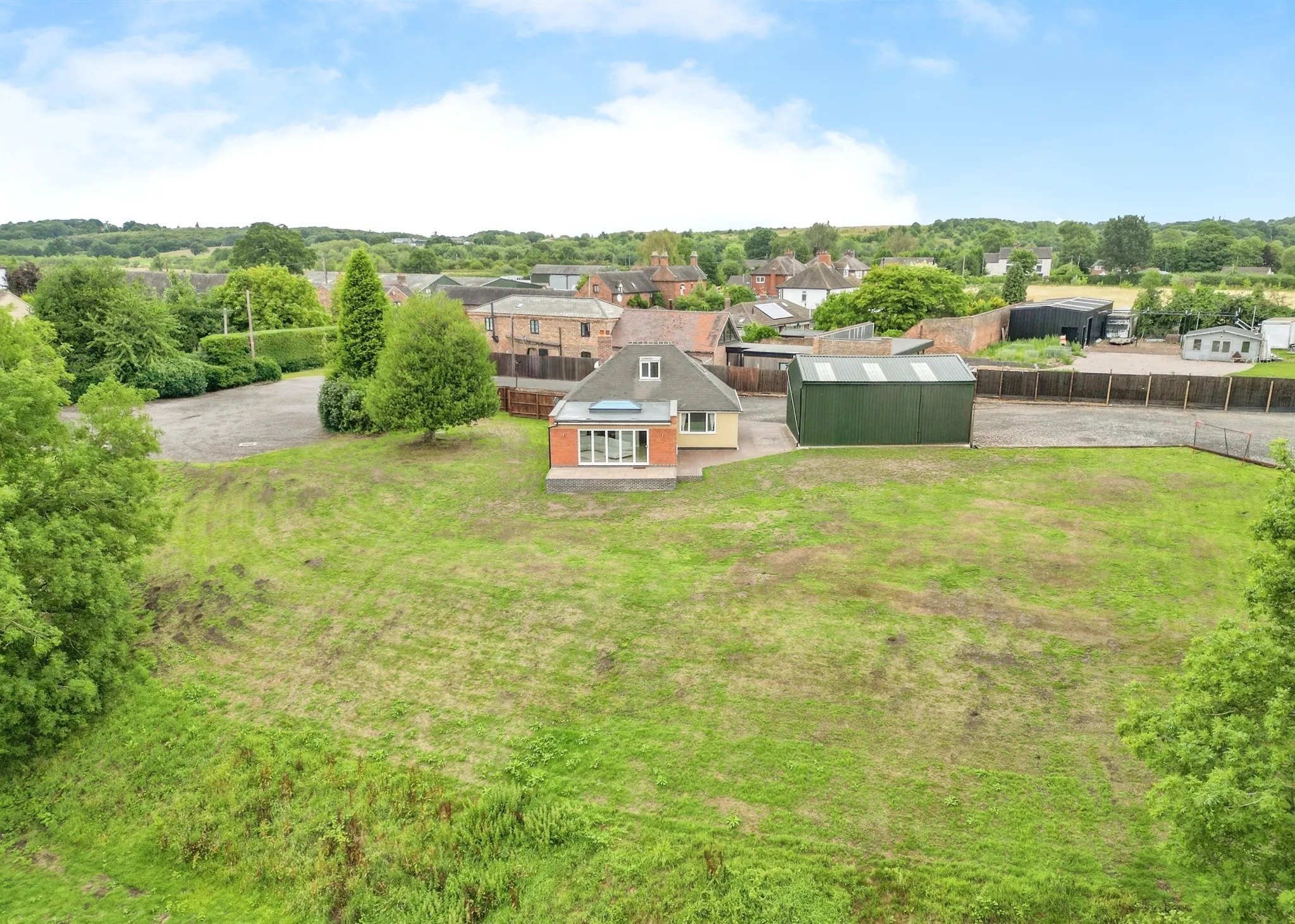 4 bed Detached