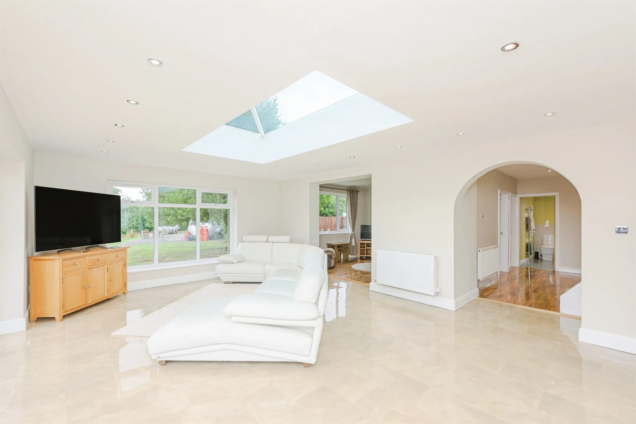 4 bed Detached