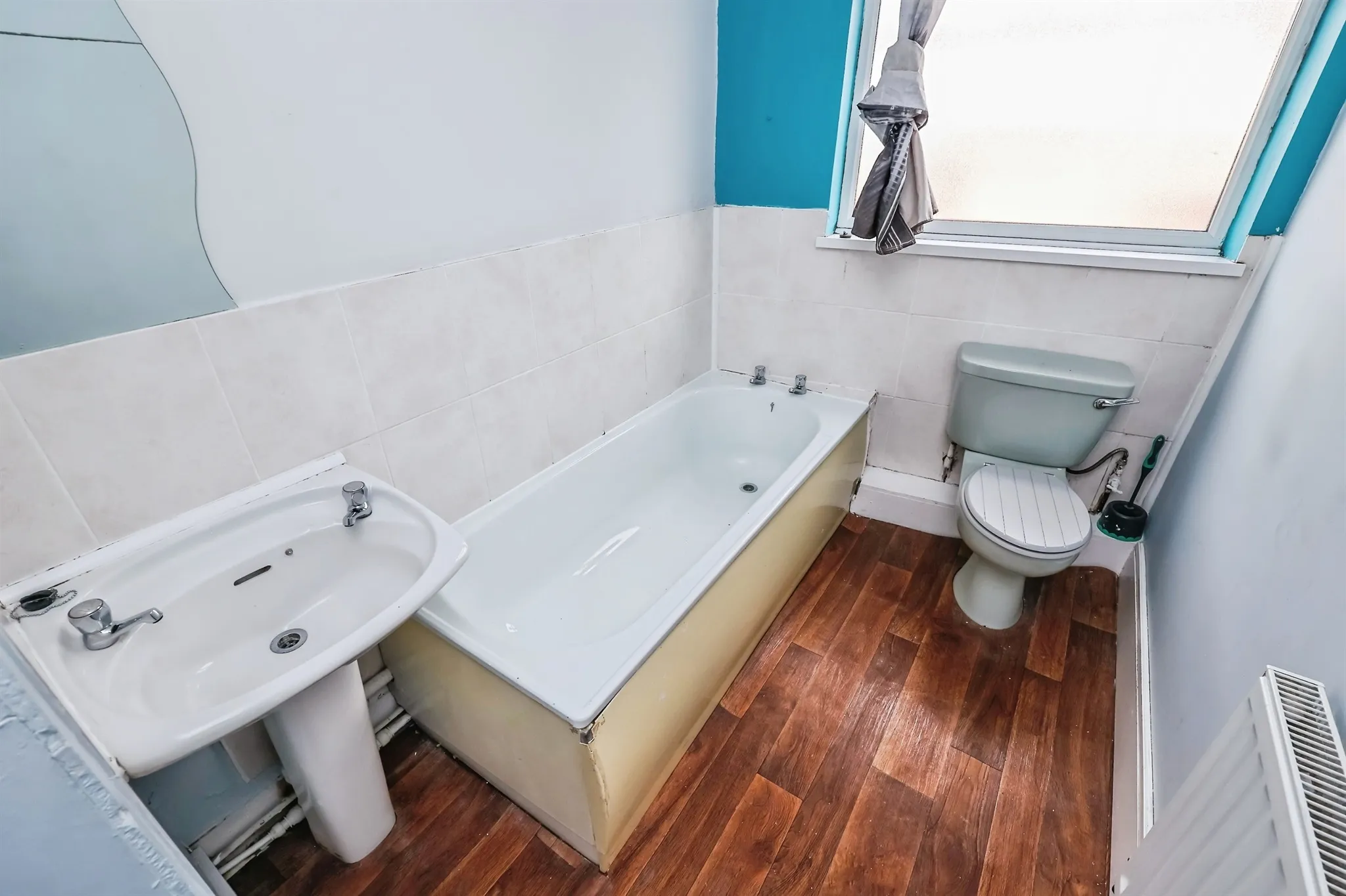 3 bed Semi-Detached