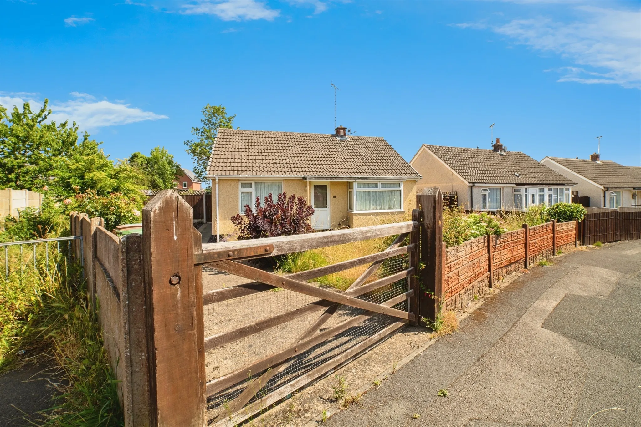 2 bed Detached Bungalow