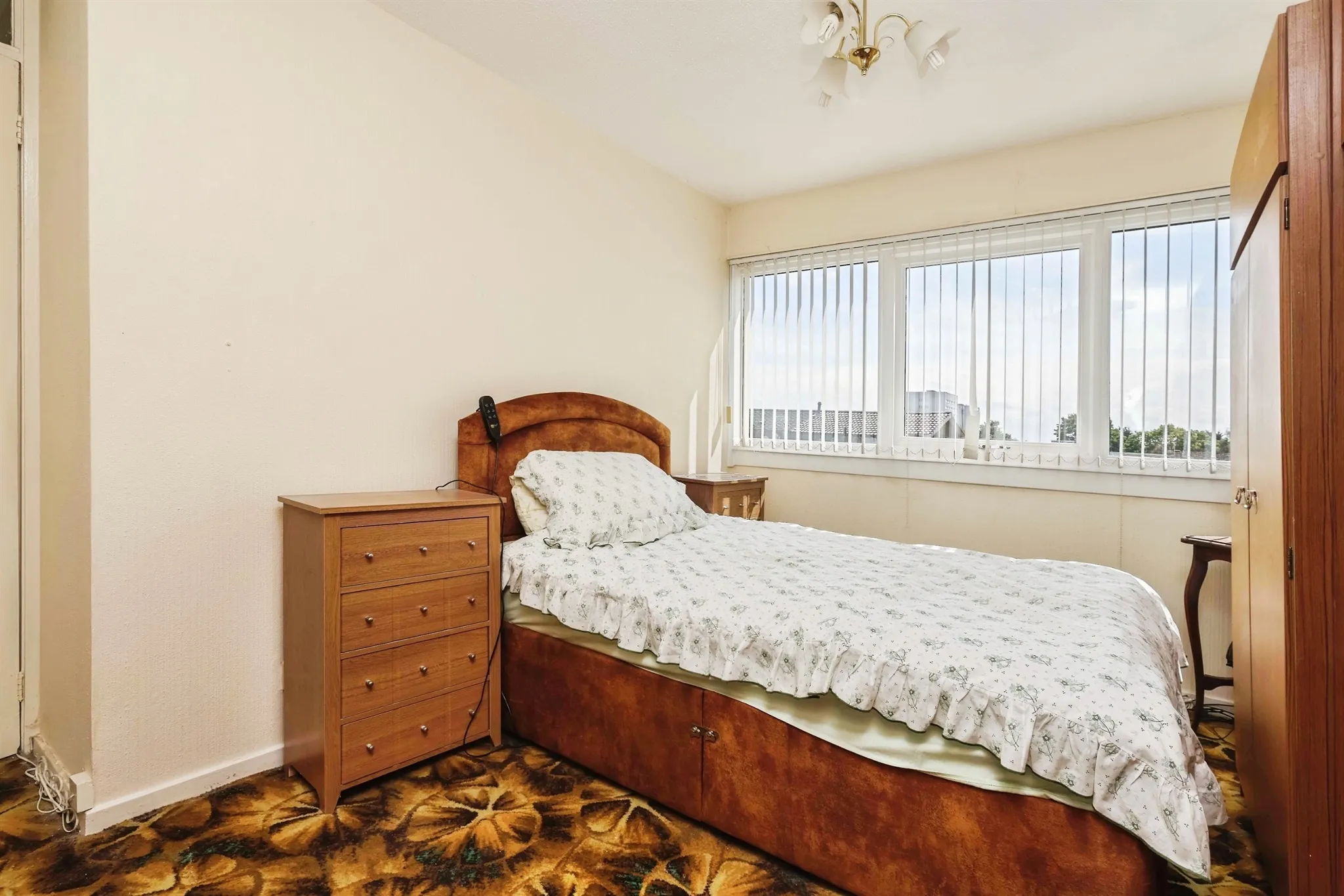 3 bed Semi-Detached
