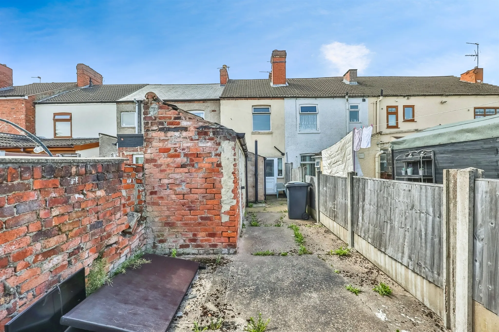 2 bed Terraced